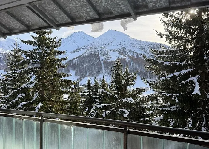 Apartment Sestriere, Trilocale Panoramico Fronte Piste